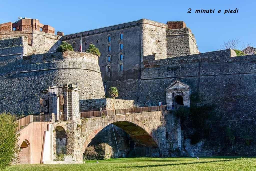 Villa Appuntamento Al porto Savona Exterior foto